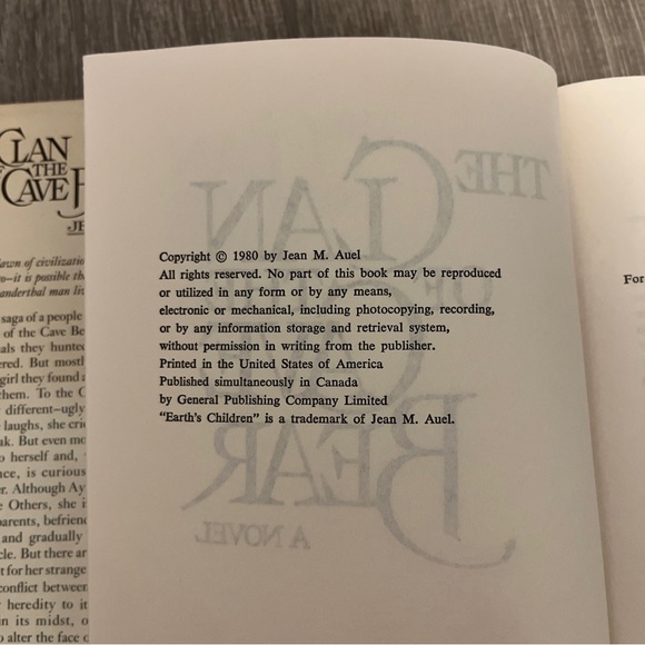 Vintage Clan Of The Cave Bear Jean M Auel Earths Children Book Hardcover 1980 - Picture 9 of 10